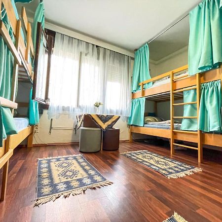 Hi Skopje Hostel Kültér fotó