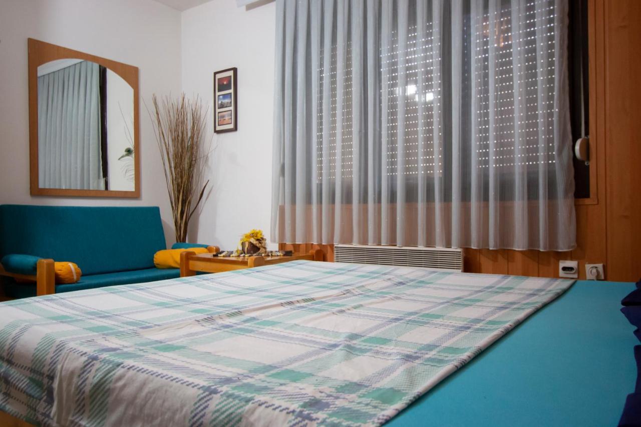 Hi Skopje Hostel Kültér fotó
